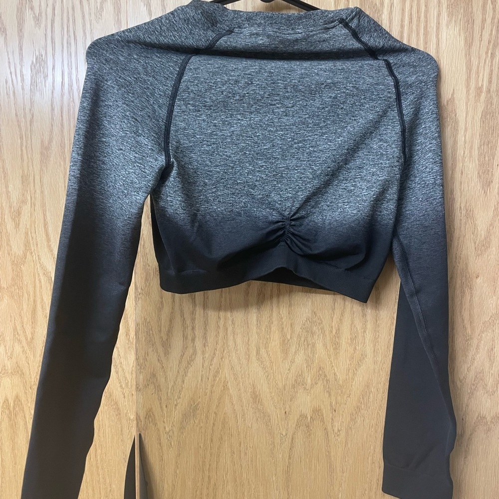 Gymshark top